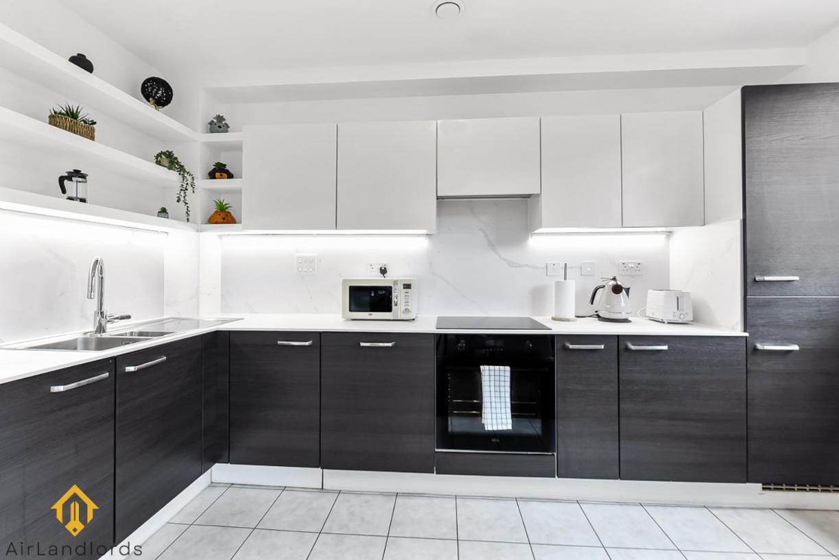 Exclusive 3 Bed 3Bath Penthouse Near Canary Wharf London Ngoại thất bức ảnh